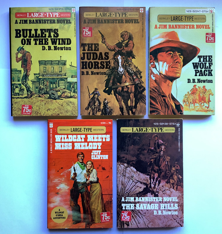 vintage United States Berkley LARGE-TYPE Western paperback pulp fiction books 1960s-70s